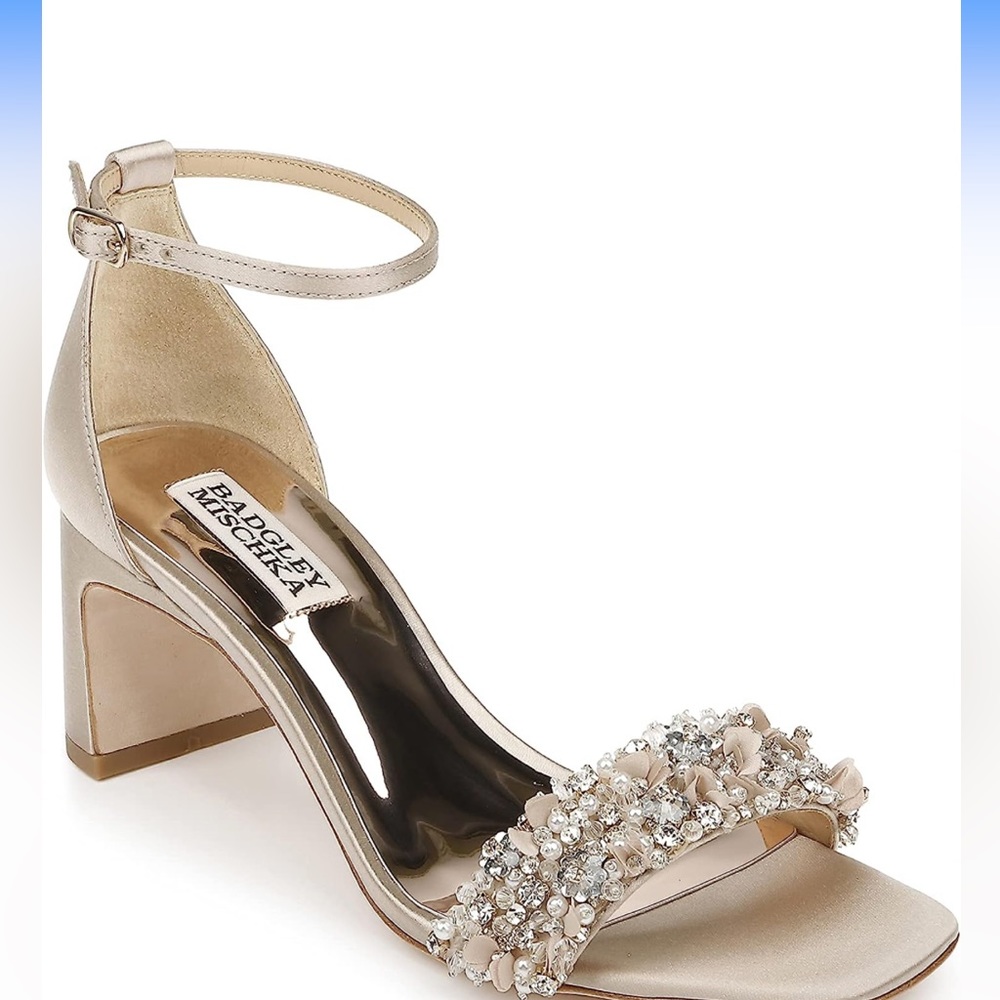 NWT-Badgley Mischka Women's Teela Heeled Sandal, size 5.5